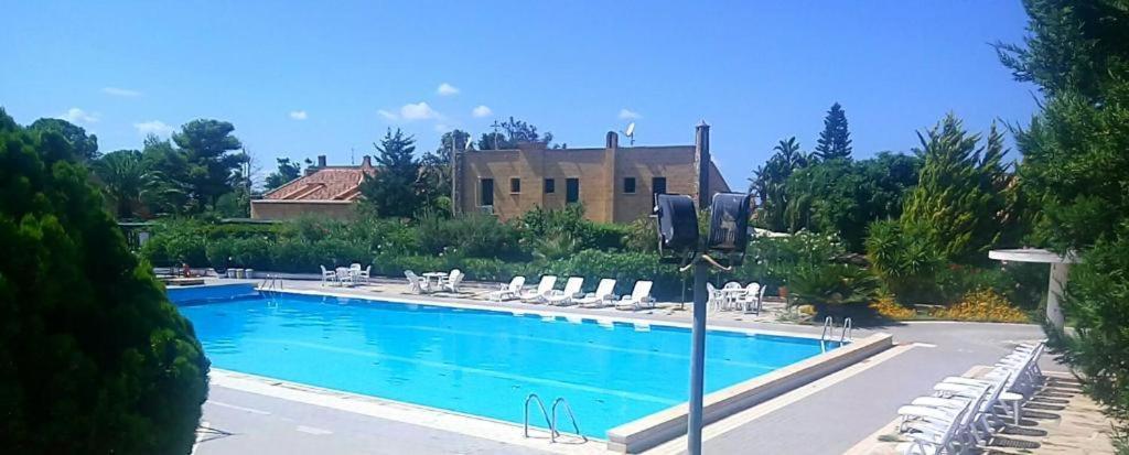 Villa Al Mare Baia Emiri Mazzaforno צ'פאלו מראה חיצוני תמונה